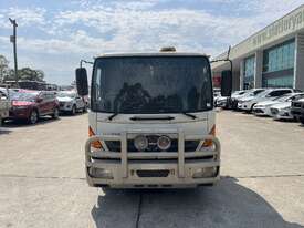 2005 Hino FD C  6x2 Tray/Crane Truck - picture1' - Click to enlarge