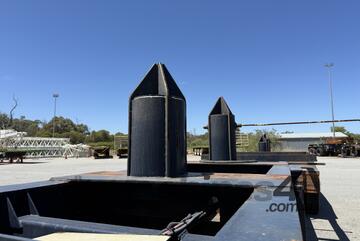 1994 Howard Porter Tri-Axle Skel Trailer