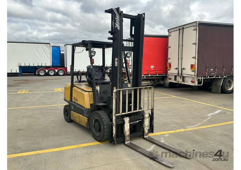 1999 Yale GLP25RH Counter Balance Forklift
