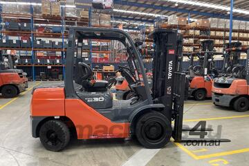 62-8FD25 72394 CONTAINER MAST DIESEL ***LOCATED IN SYDNEY NSW ***