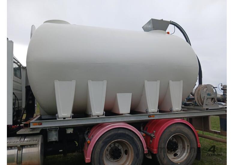 1997 Freightliner FL112 Water Truck – 13,000L National Tank, Yanmar Pump, Ready to Go!