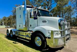 2017 Kenworth T409 50 inch bunk, Cummins X15, 150k kms on a rebuild, auto, 97T rated