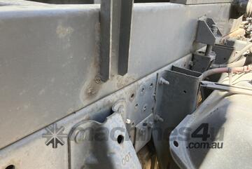 Isuzu 2017   NLR 45-150 Tipper