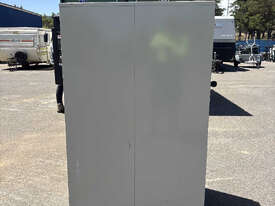 Outback Solar Regualtor/ Generator  - picture0' - Click to enlarge