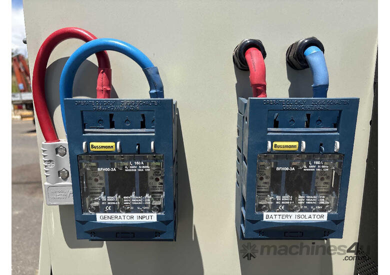 Outback Solar Regualtor/ Generator 