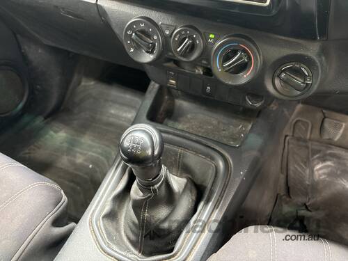 2015 Toyota Hilux Workmate (Diesel) (Manual)