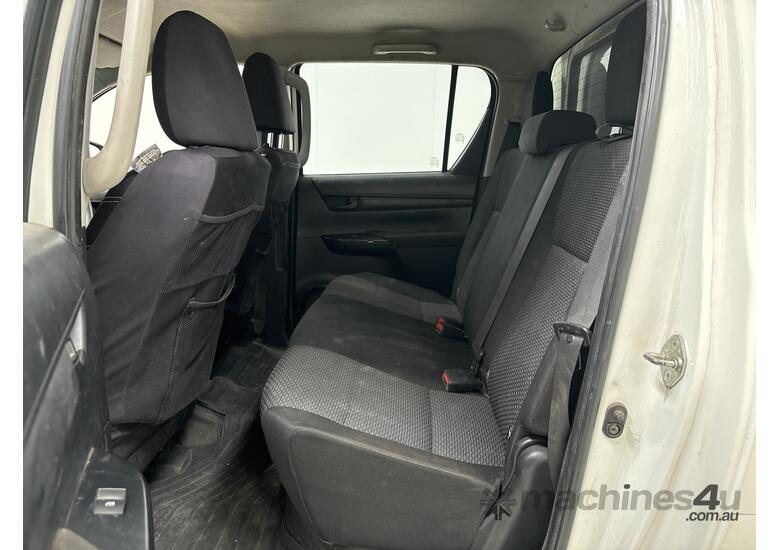 2015 Toyota Hilux Workmate (Diesel) (Manual)