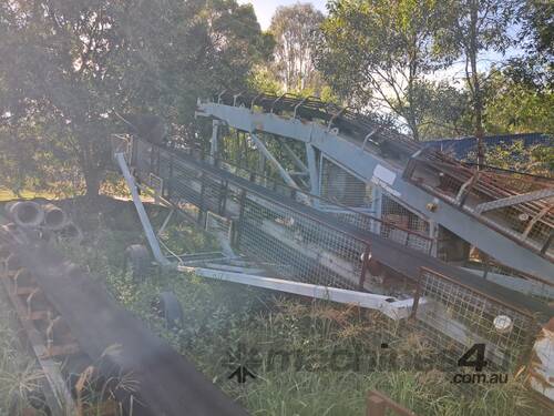 3 x Mobile Outfeed Conveyor Sections with Precision Screen & Grizzly