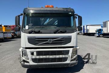 2011 Volvo FM MK2 Prime Mover Crane Truck