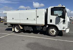 2010 Isuzu NQR450 N 4x2 Service Truck