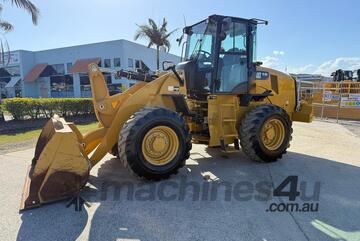 Caterpillar 2015   910K
