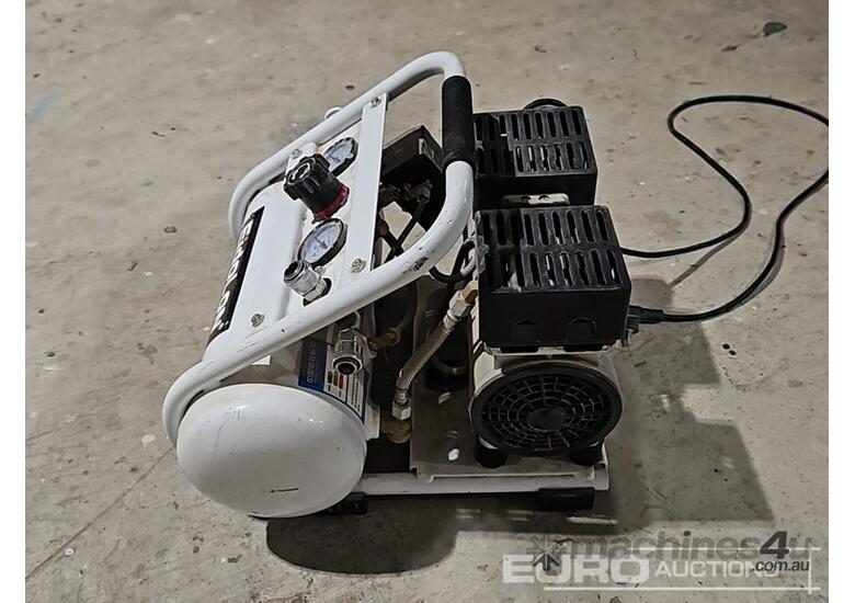 Eidolon 220v 8L Air Compressor 