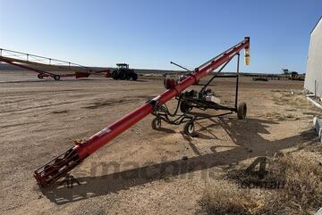 Wheatheart R10-41 Self Propelled Grain Auger