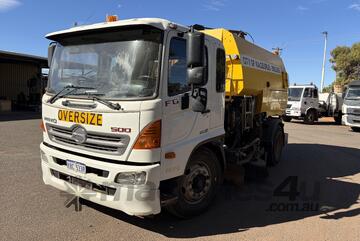 Hino 2018   FG 500 1628 Sweeper