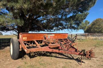 McCormick International Combine