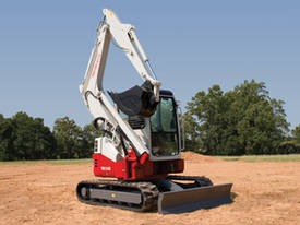NEW TAKEUCHI TB138FR 4T ZERO SWING - picture1' - Click to enlarge