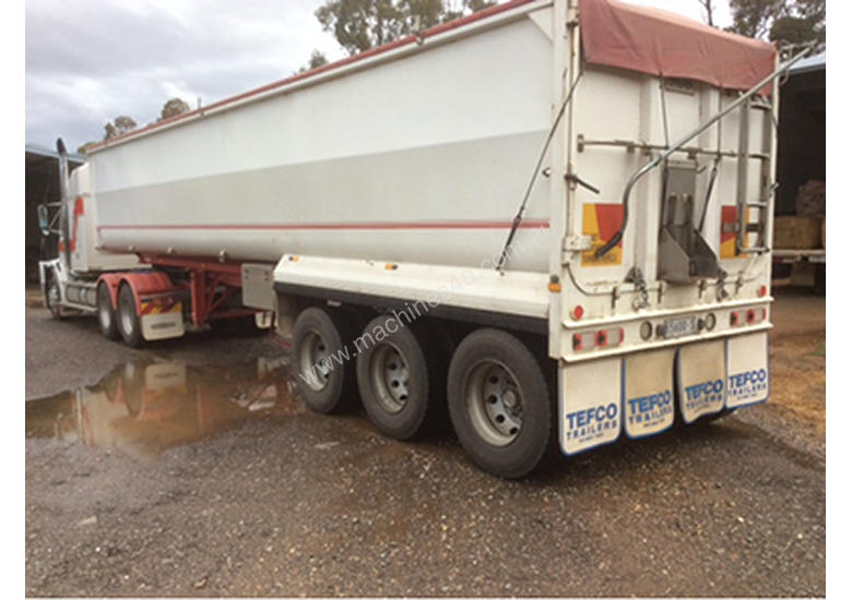 caption 2005 TEFCO 36’ X 6’ STEEL TOA TRAILER