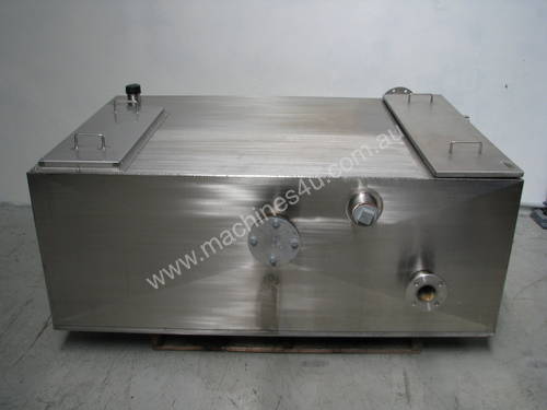 Fabricated Stainless Steel Tank - 1550L