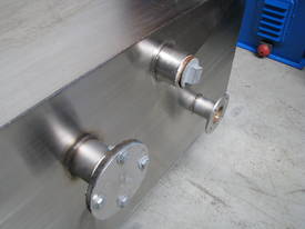 Fabricated Stainless Steel Tank - 1550L - picture0' - Click to enlarge