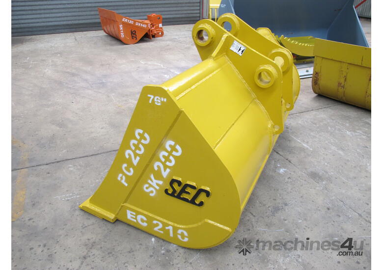  SEC 20 Ton Mud Bucket for Komatsu PC200 - Includes Pin, 1930mm Width