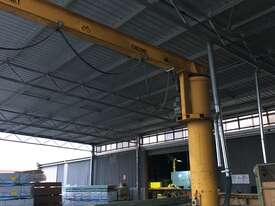 Fixed 360deg crane - picture0' - Click to enlarge