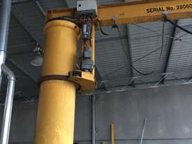 Fixed 360deg crane - picture1' - Click to enlarge