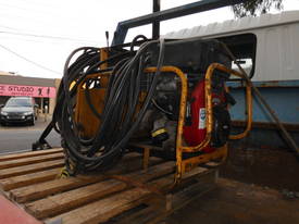 16hp V2 power pack , ex QLD rail - picture0' - Click to enlarge
