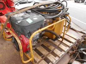 16hp V2 power pack , ex QLD rail - picture2' - Click to enlarge