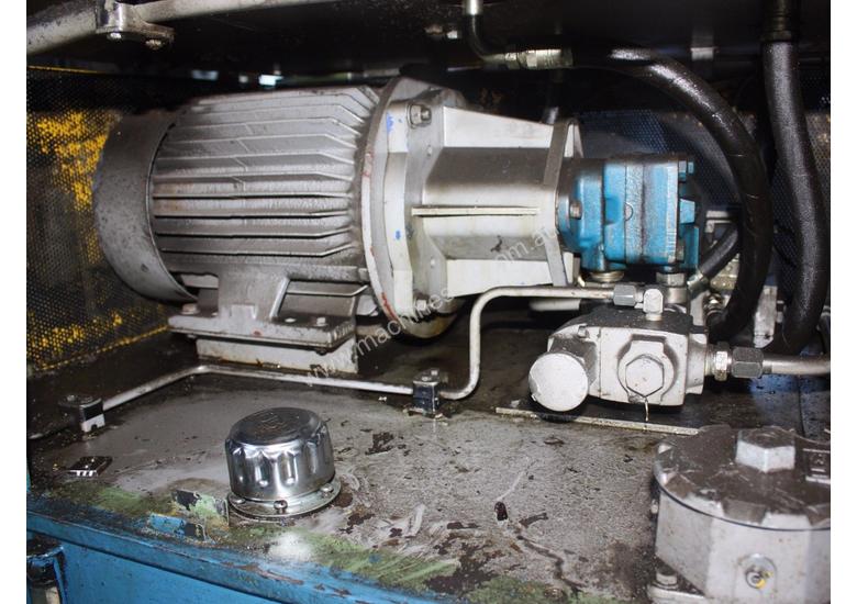 caption Hydraulic Press EXHAUST Tube End Forming Finisher
