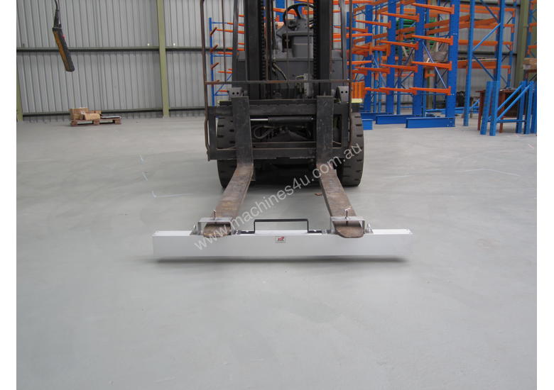 New 2017 sweeper FORKLIFT SWEEPER ATTACHMENT 48 Forklift