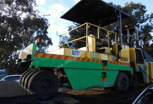 Ingersoll Rand PT-125 multi tyred roller ,