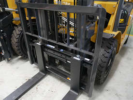 Caterpillar 1.8 Tonne LPG Counterbalance Forklift - picture0' - Click to enlarge