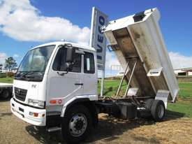 UD  Tipper Truck - picture0' - Click to enlarge