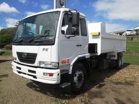 UD  Tipper Truck - picture0' - Click to enlarge