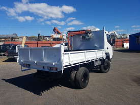 Fuso Canter 4x4 Tipper with Crane - Low kms  - picture2' - Click to enlarge