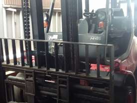 Linde LPG Forklift 4.5 Ton 3750mm Lift Height  - picture0' - Click to enlarge