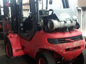 Linde LPG Forklift 4.5 Ton 3750mm Lift Height  - picture0' - Click to enlarge