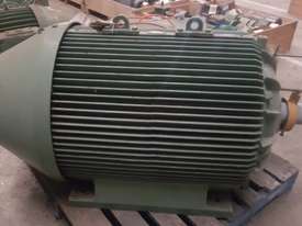 110 kw 12 pole 415 volt Foot Flange POPE AC Electric Motor - picture1' - Click to enlarge