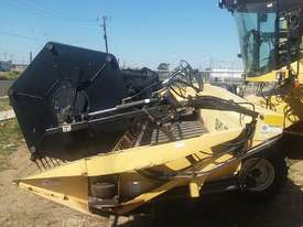 Honey Bee 36ft Header Front Harvester/Header - picture2' - Click to enlarge