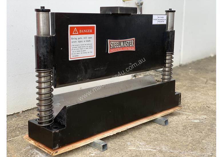 New 2020 steelmaster Pressbrake Bending Attachment 600mm x 120mm Vee