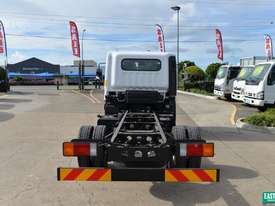 2019 Hyundai MIGHTY EX6  Cab Chassis   - picture2' - Click to enlarge
