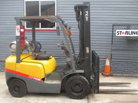 TCM 2.5 ton 3 stage LPG Used Forklift - picture0' - Click to enlarge