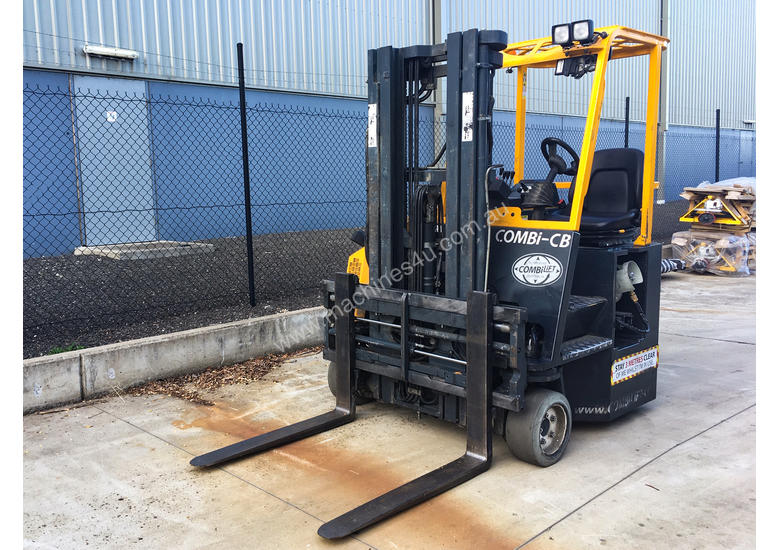 caption 3.0T LPG Multi-Directional Forklift