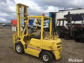 2004 Komatsu FG25-11 - picture2' - Click to enlarge