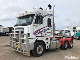 2010 Freightliner Argosy 101 - picture2' - Click to enlarge