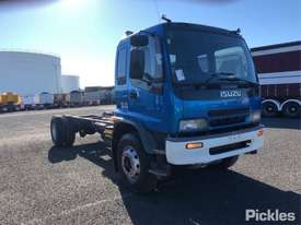 2004 Isuzu FVR900 - picture0' - Click to enlarge