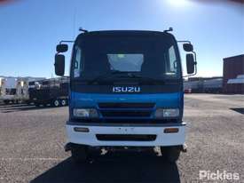 2004 Isuzu FVR900 - picture1' - Click to enlarge