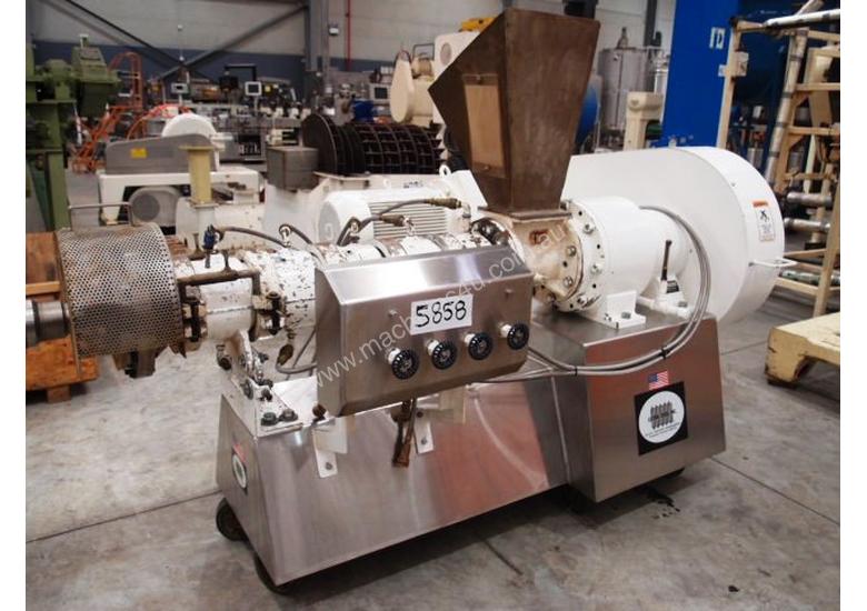 Used 2007 EXTRUTECH INC Food Extruder EXTRUTECH INC Former Expellers