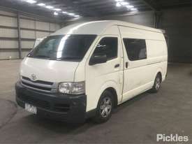 2008 Toyota Hiace - picture2' - Click to enlarge