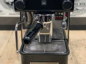 EXPOBAR OFFICE BLACK OR WHITE 1 GROUP BRAND NEW ESPRESSO COFFEE MACHINE - picture0' - Click to enlarge